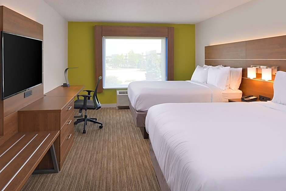 Holiday Inn Express & Suites Omaha - 120th and Maple By IHG