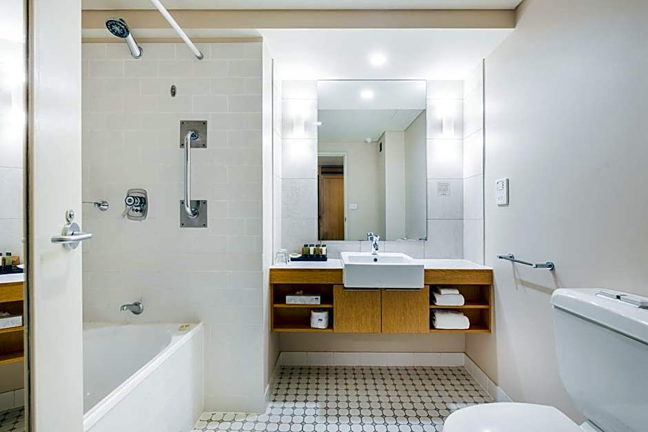 Stamford Grand Adelaide