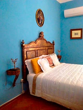 Deluxe Double or Twin Room with Balcony