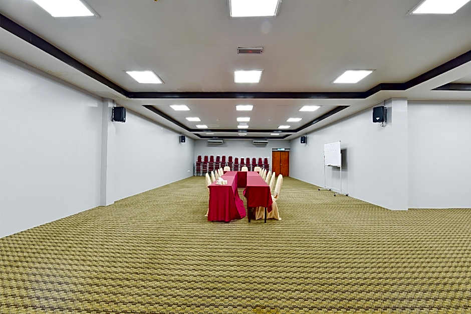 OYO 91052 Hotel Kenangan