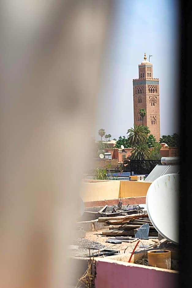 Riad Miloud en exclusivité 10 P au cœur de la Médina