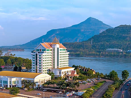Champasak Grand Hotel