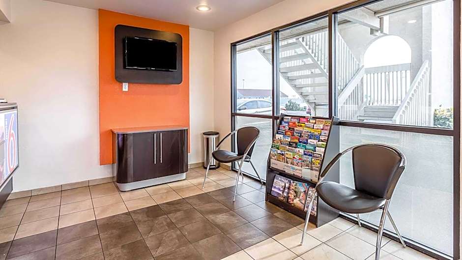 Motel 6-El Paso, TX - East