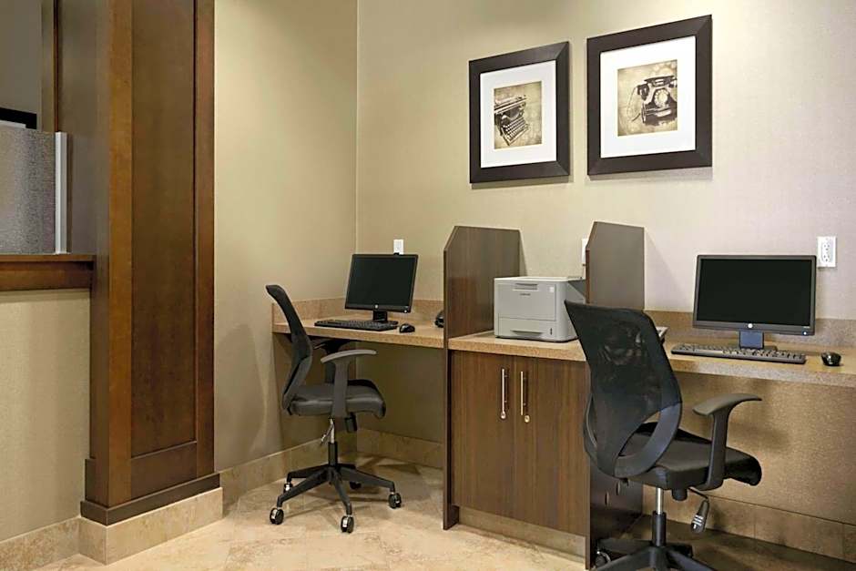 Ramada by Wyndham Conklin