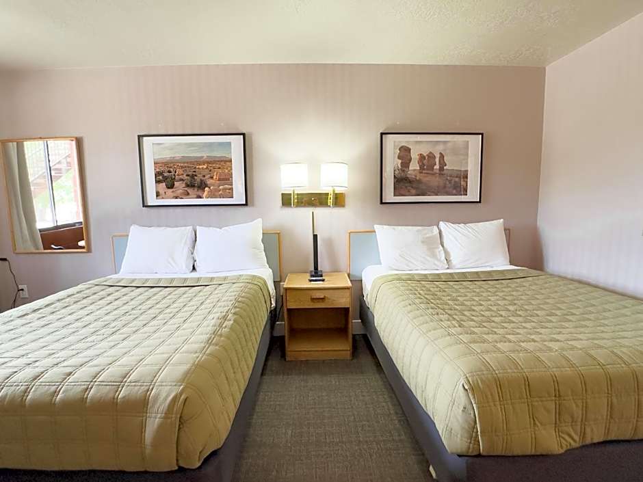 Photo 1 of 15 of Double Room