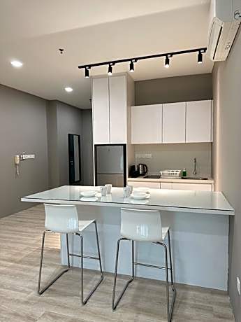 Atria Sofo Suites - Petaling Jaya