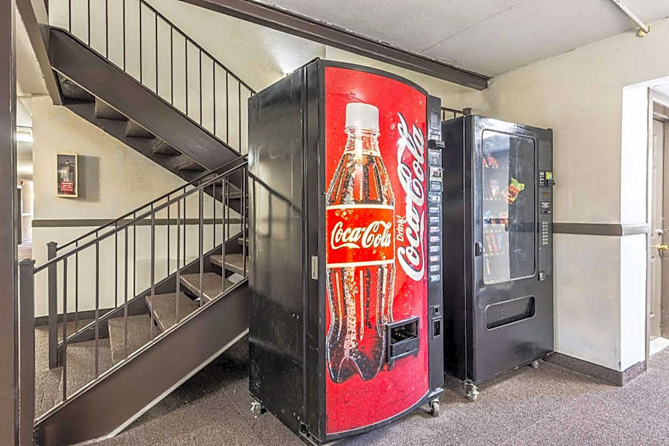 Studio 6-Indianapolis, IN