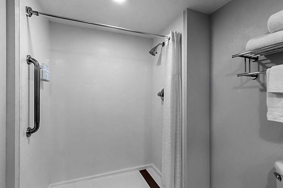Red Lion Inn & Suites Goodyear - West Phoenix