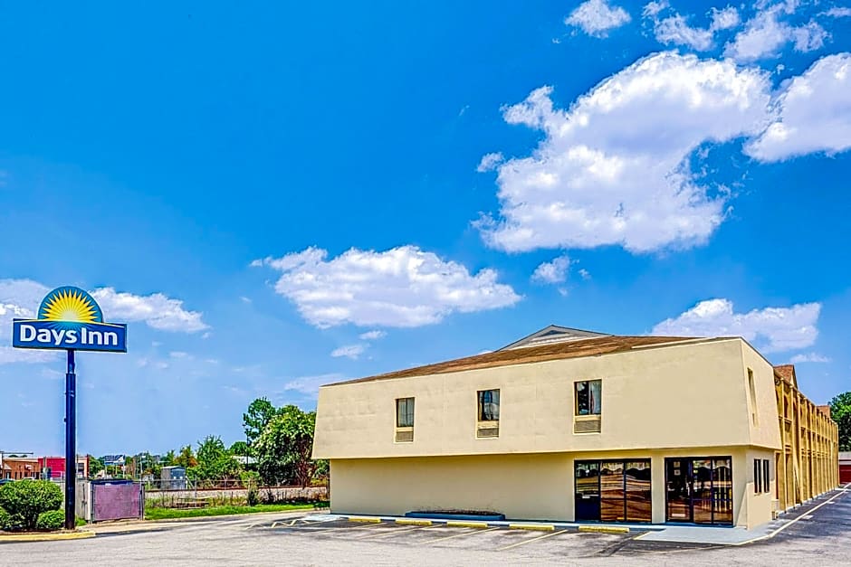 Days Inn by Wyndham Chesapeake