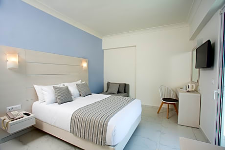 Twin or Double Inland View Room