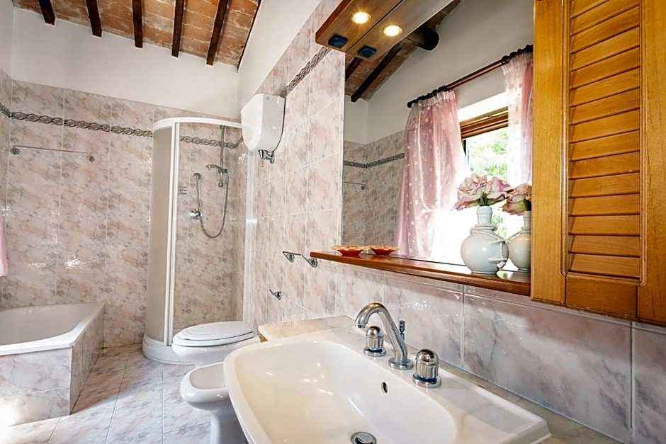 L'Angolino di Martiena, amazing view in Montepulciano