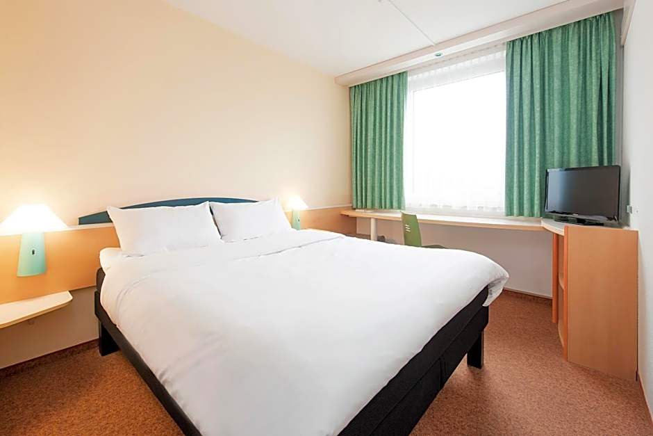 ibis Paderborn City