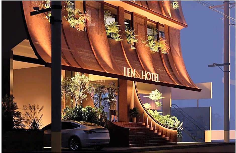 Len's Hotel