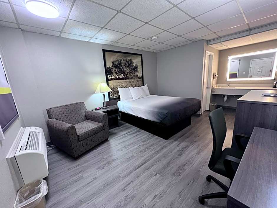 Super 8 by Wyndham Fredericksburg