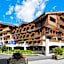 Au Coeur Du Village Hotel