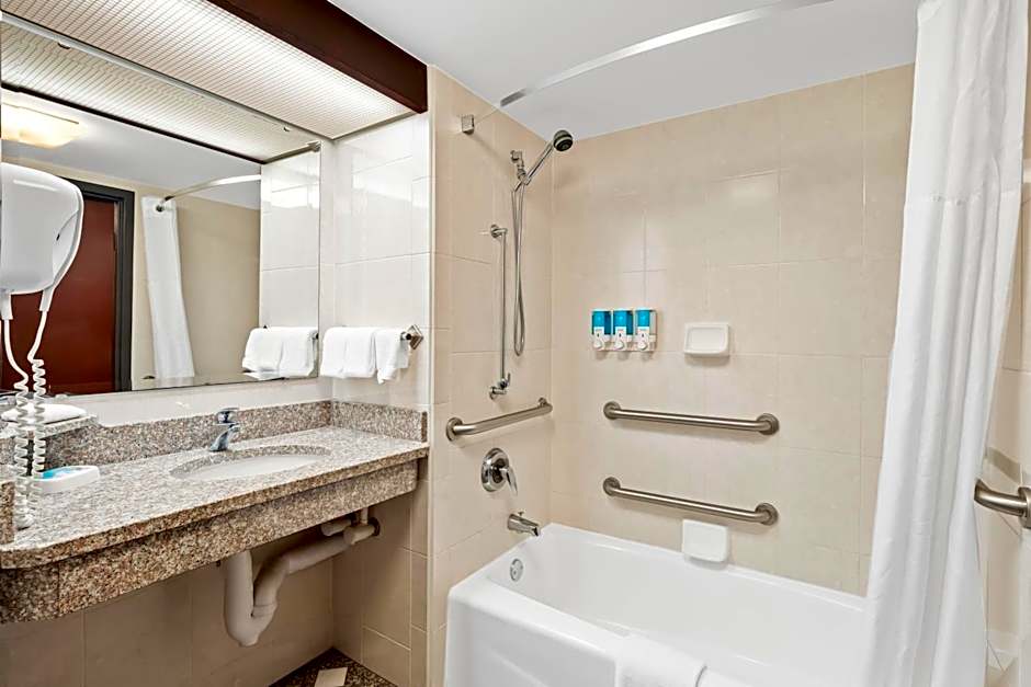 Prado Hotel by Choice Hotels