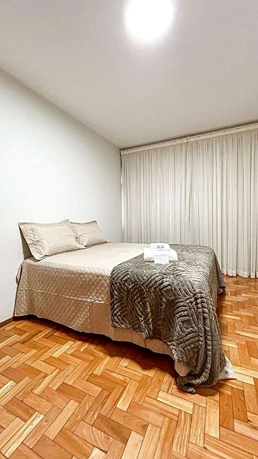 Amplo Apartamento no Centro
