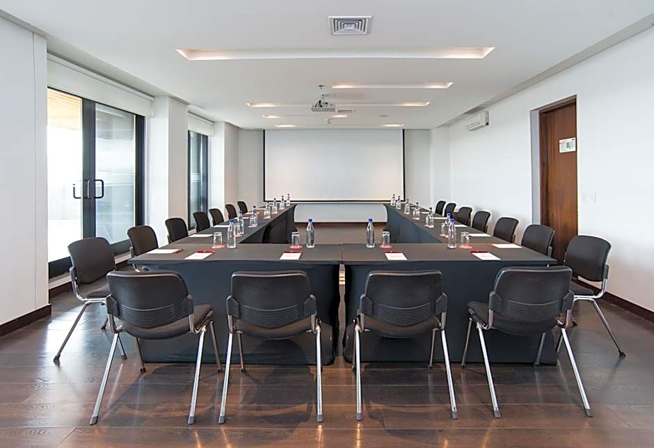 Mercure Bogota Calle 100