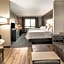 Holiday Inn Hotel & Suites Milpitas By IHG