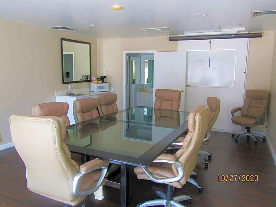 Clarion Inn Near China Lake Naval Station