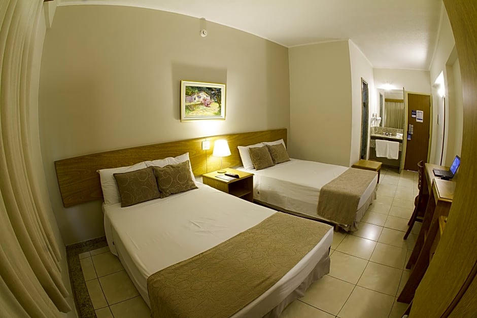 Dan Inn Franca & Convenções