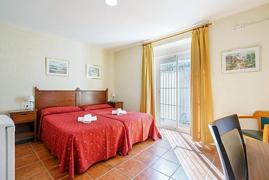 Hotel Carlos V Jerez by Vivere Stays