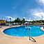 Econo Lodge Inn & Suites East