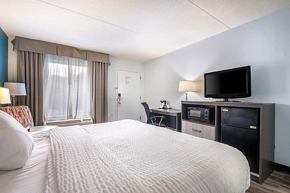 Clarion Inn Cleveland near University