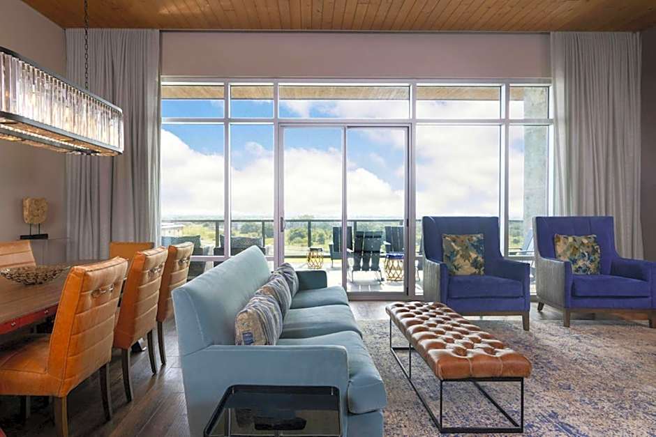 The Stella Hotel, Autograph Collection