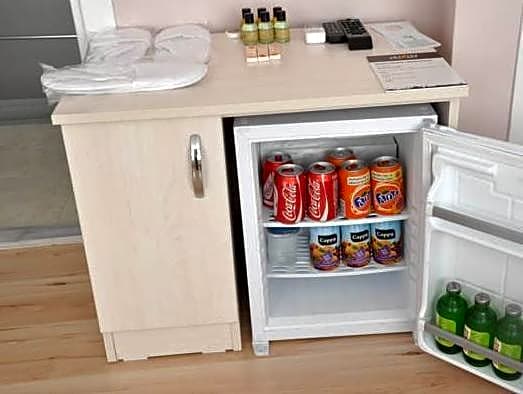 Huxley Hotel and Aparts Old City