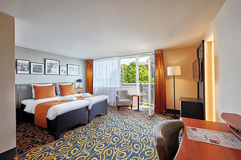 Photo 1 of 7 of Deluxe 1 Double Bed or 2 Beds, Balcony
