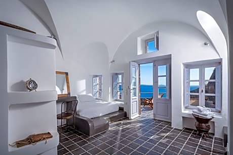 Full Moon Villa with Sea View and Plunge Pool