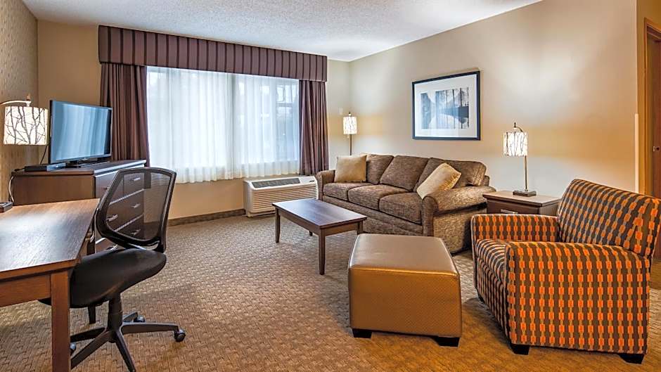 Best Western Plus Country Meadows Inn