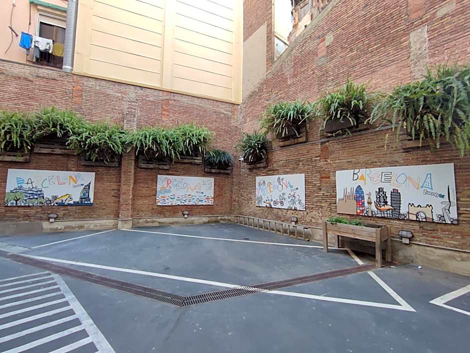 Twentytu Hostel Barcelona