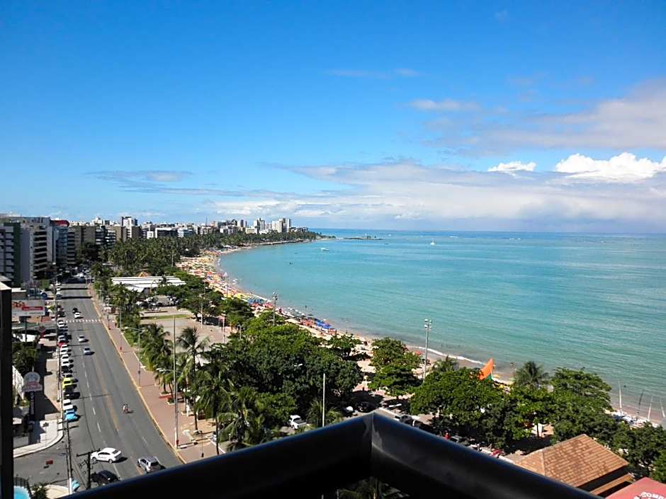 NA BEIRA MAR DE PAJUCARA - EDIFICO NEO 2- APARTAMENTO COM 02 QUARTOS - POSSUI VARANDA- VISTA LATERAL DO MAR- AVENIDA DOUTOR ANTONIO GOUVEIA 1081- CONSUMO ELETRICO É PAGO No CKECK-OUT 1KWH É 1,35 REIAS -TEM TELA DE PROTEÇÃO-