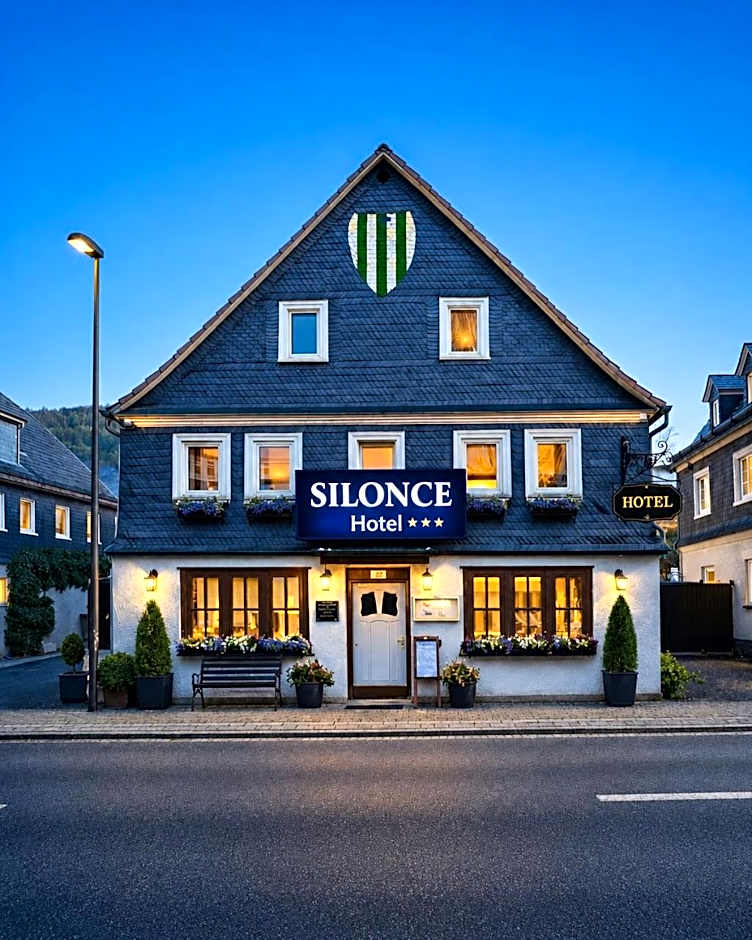 Hotel 24 Silonce Gruppe stilvolles Hotel im Kreis Olpe Parkplatz & Qualität