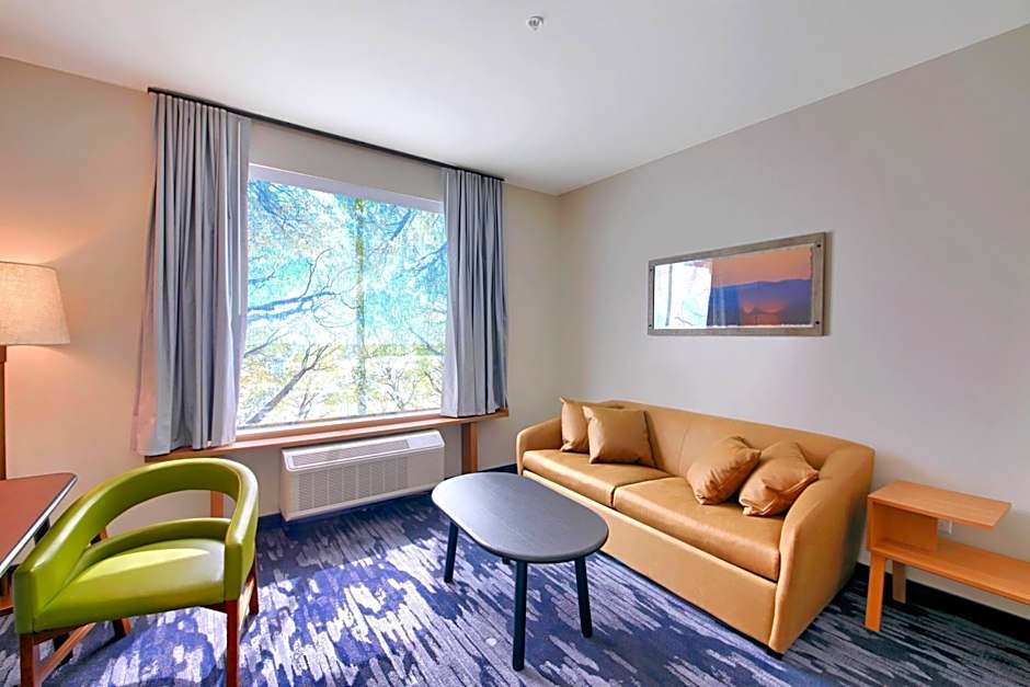 Fairfield Inn & Suites by Marriott Dallas Cedar Hill