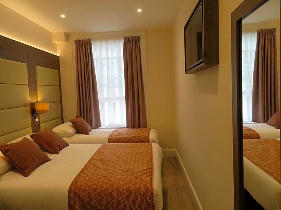 Glendale Hyde Park Hotel