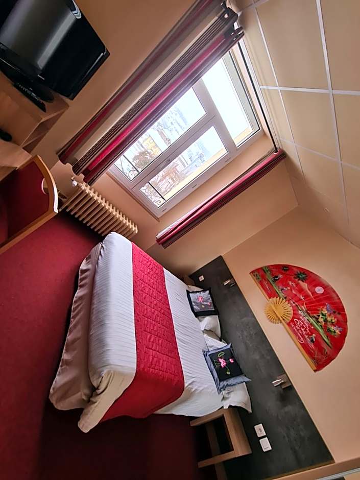 HOSTELLERIE du CANTAL