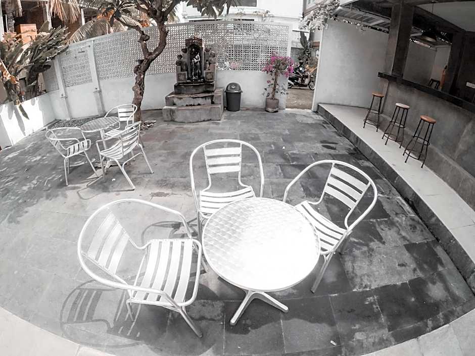Hotel Palm Garden Kuta