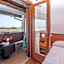 Hotel Caneo