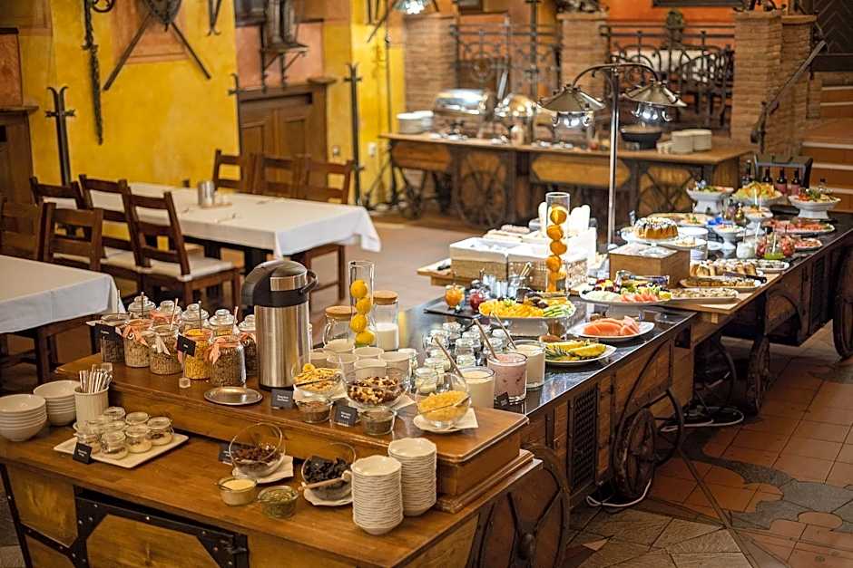 Pytloun Old Armoury Hotel Prague, Stara Zbrojnice