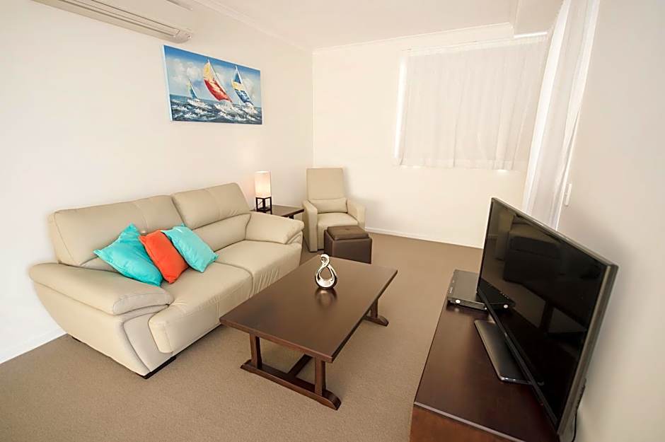 Curtis Central Apartments