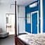 11th Avenue Hostel