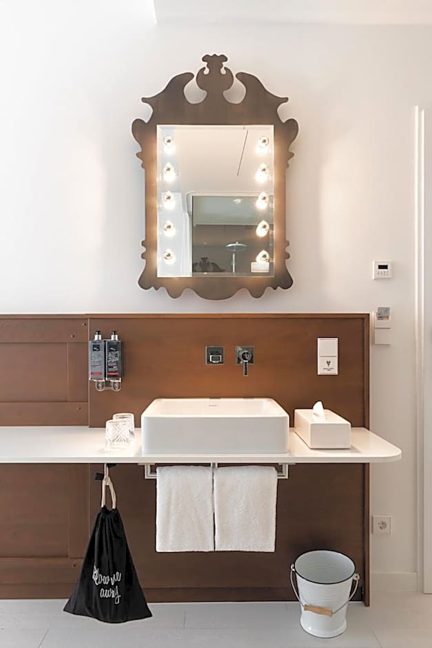 Ruby Rosi Hotel Munich