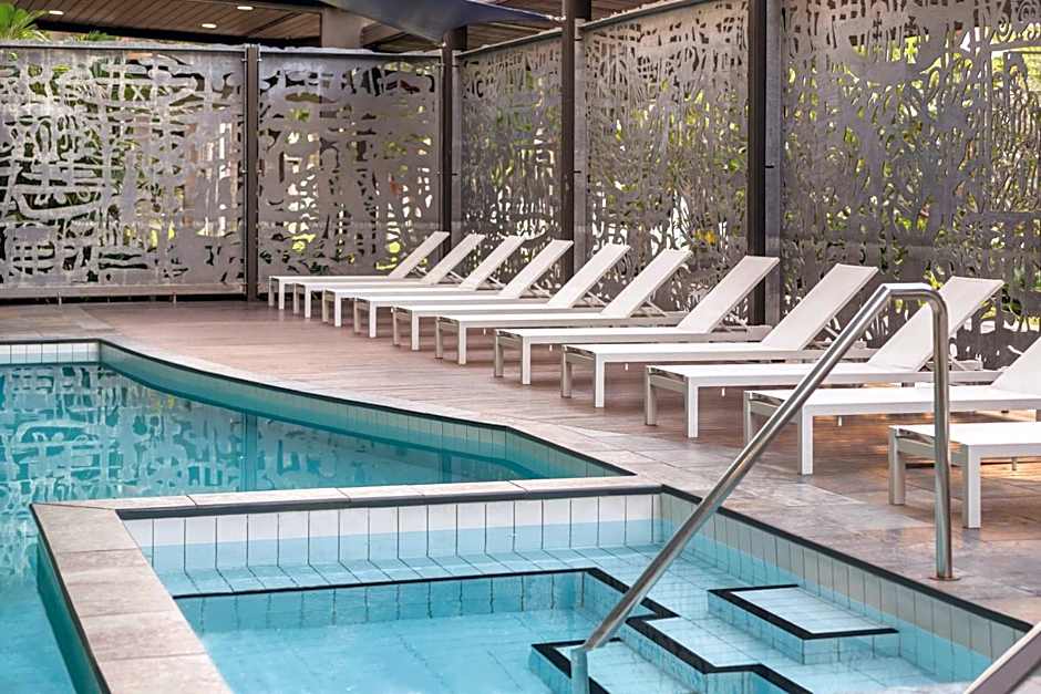 Vibe Hotel Darwin Waterfront