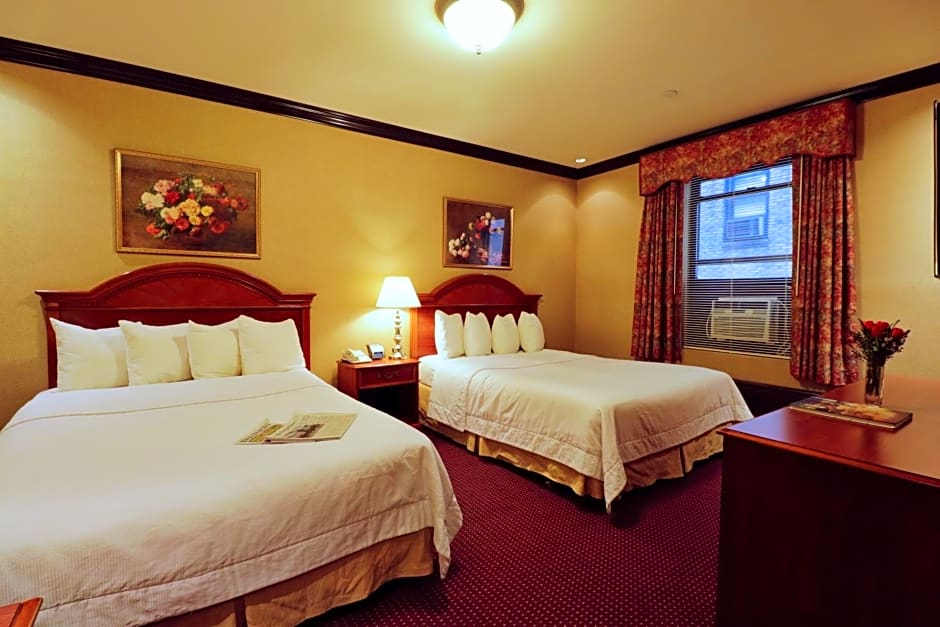 Hotel Newton (CLOSED) – New York, NY