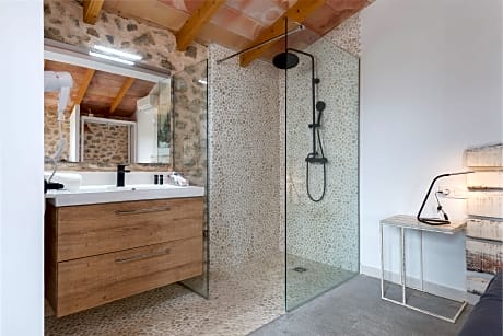 DOUBLE SUPERIOR ROOM WITH TERRACE AND GARDEN VIEWS