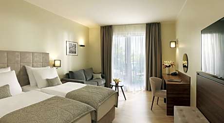 Superior Double or Twin Room with Balcony and Sea View