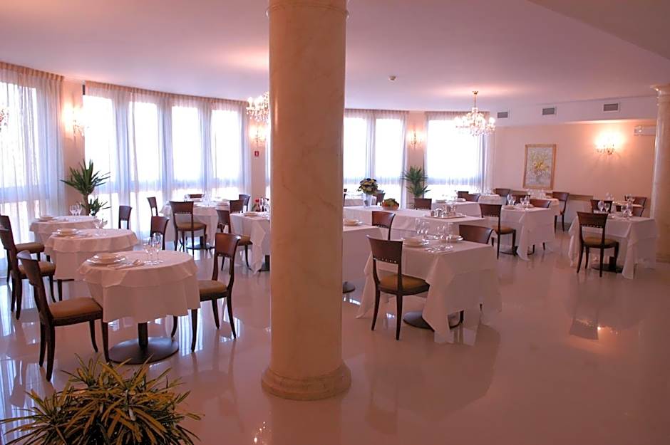 HC Hotel Cremona Pilgrim's